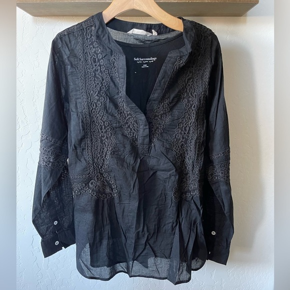 Soft Surroundings|Black Larissa Top with Black Tank built in•••Embroidered Boho - Picture 2 of 11